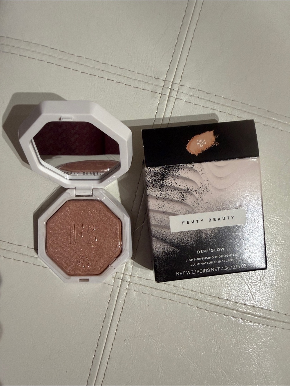 Fenty Beauty Demi'Glow Highlighter - Pale Pink & Black Box - Picture 5 of 5